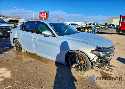 2020 Alfa Romeo Giulia from USA, damaged, VIN ZARFAMAN7L7626459